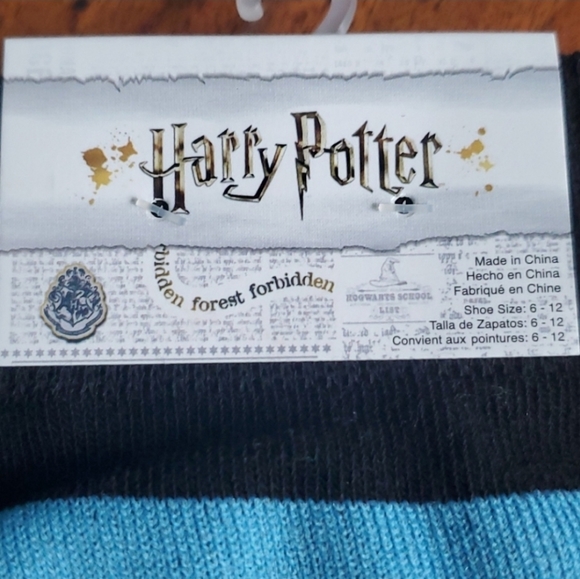 2 PairsHarry Potter Wizarding World Socks - Picture 4 of 13